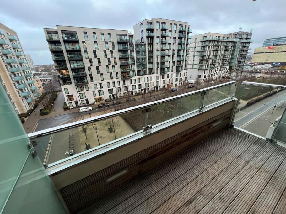 Appartement Modern 2 Bed - Olympic Park Stratford à Londres Extérieur photo